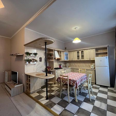 Apartment On Baseinaya Street 13 Kiev Exterior foto